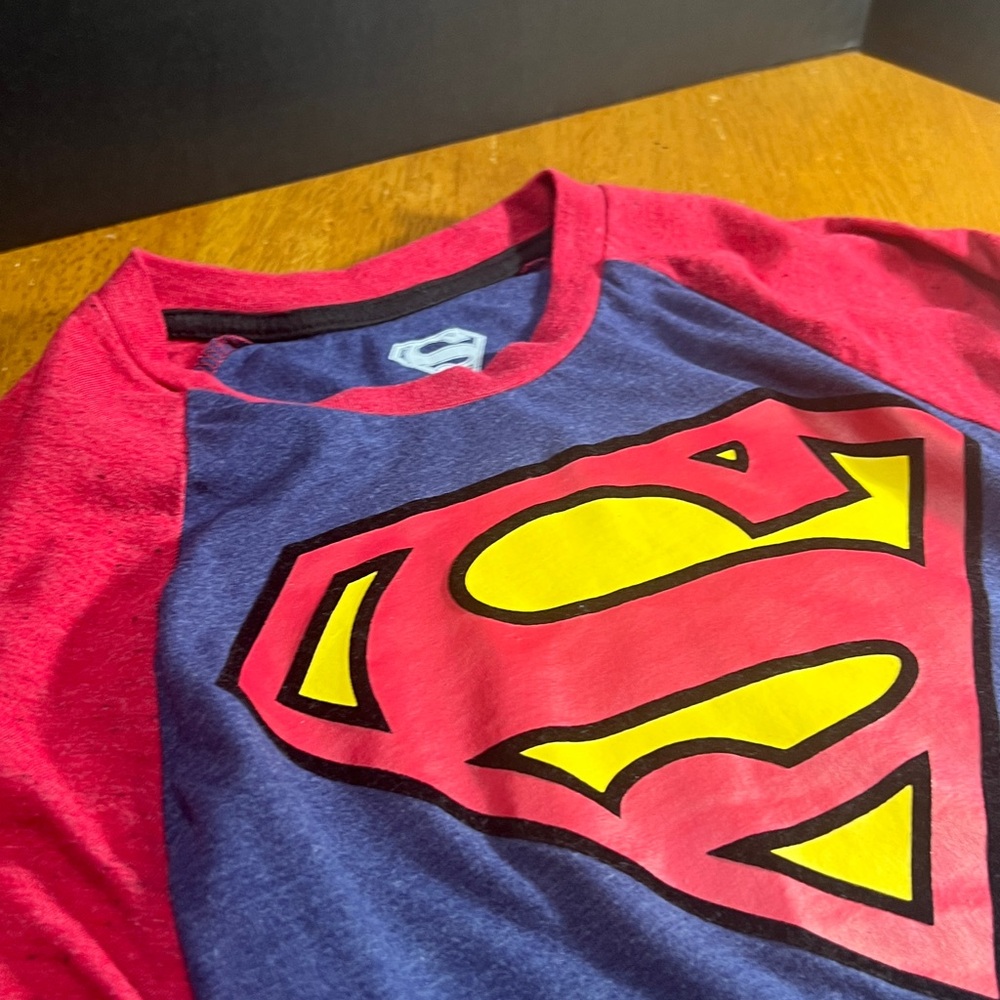 Superman Tee - Picture 2 of 6